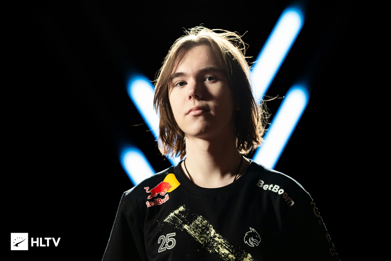 的行动和故 的行动和故